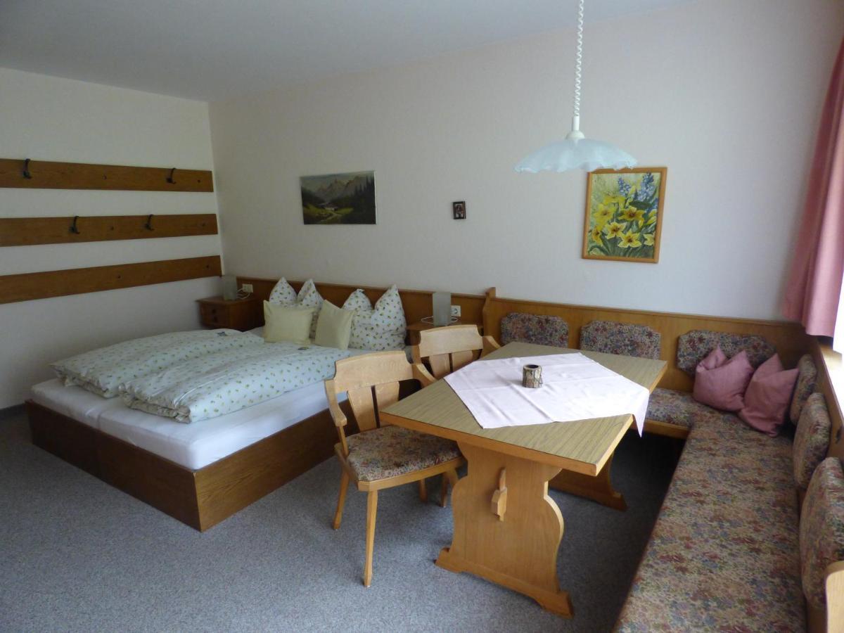 Gasthof Haus Alpenland *