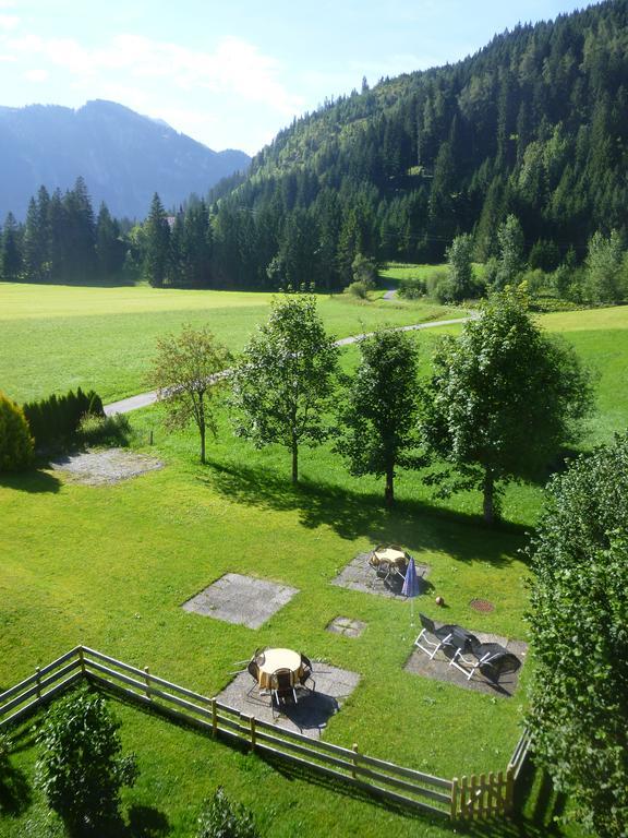 Gasthof Haus Alpenland *
